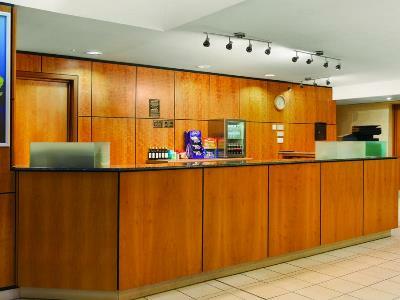 Days Inn Stevenage North Baldock Eksteriør billede